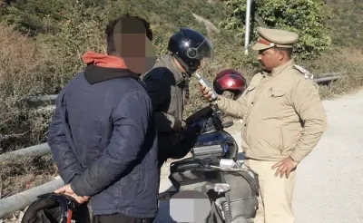 भवाली   शराब पीकर वाहन चलाना पड़ा भारी  पुलिस ने किया गिरफ्तार