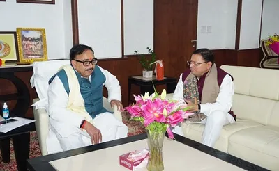 मुख्यमंत्री धामी ने केंद्रीय मंत्री भारी उद्योग डॉ  महेन्द्र नाथ पाण्डेय से भेंट की