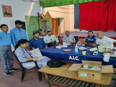 aic almora में लगा हैल्थ कैंप  विद्यार्थियों का हुआ संपूर्ण स्वास्थ्य परीक्षण