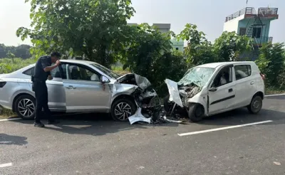 हल्द्वानी कालाढूंगी मार्ग पर दो कारों में भीषण टक्कर  मां बेटे की दर्दनाक मौत