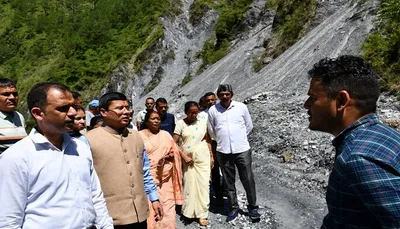 बागेश्वर  क्षेत्रीय विधायक के साथ आपदाग्रस्त क्षेत्रों में पहुंचे जिलाधिकारी आशीष