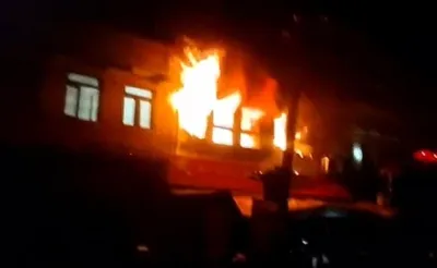 चाय बनाते समय गैस सिलेंडर में विस्फोट  मां और तीन बच्चे जिंदा जले