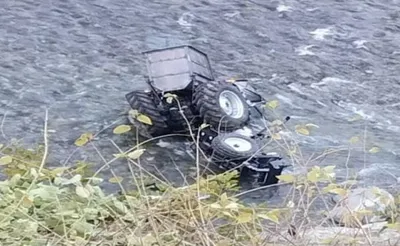नैनीताल गरमपानी   नया ट्रैक्टर खरीदकर ले जा रहा था धीरज  कोसी नदी में वाहन गिरने से मौत