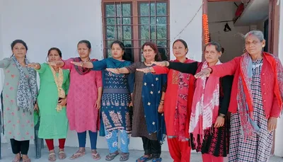 अल्मोड़ा  स्वयं सहायता समूह की महिलाओं ने रैलापाली में चलाया जागरुकता अभियान