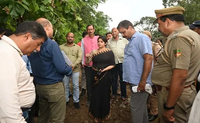 हल्द्वानी   डीएम वंदना ने लिया देवखड़ी नाले से हुए नुकसान का जायजा