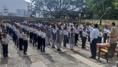विश्व तंबाकू निषेध दिवस  पुलिस ने जगाई अलख  छात्र—छात्राओं को दिलाई शपथ
